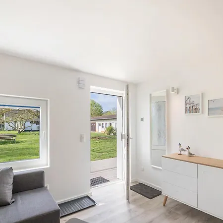 Apartment Strandnahe 4 *